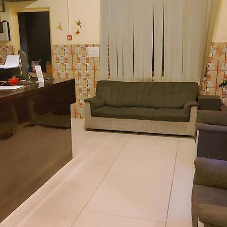 Metro Suites Bangalore Dış mekan fotoğraf